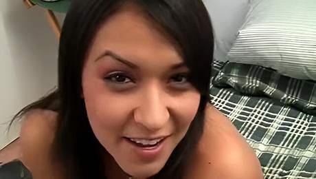 Nice looking nympho at handjob porn